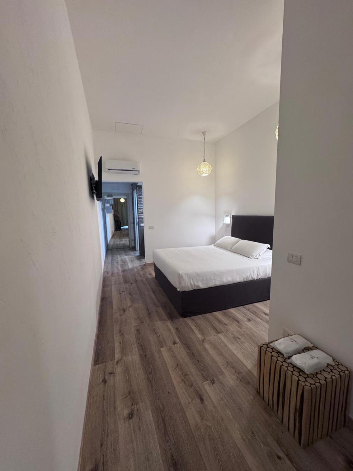 Irooms Campo Dei Fiori Gasthof 4*